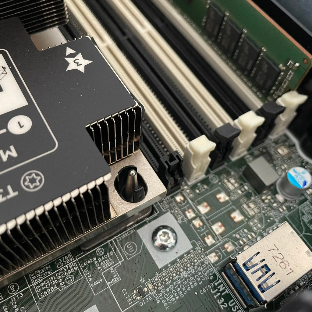 HPE DL380 Gen10 | 15LFF 2SFF | 2xGold 6138 | 32GB RAM | Server